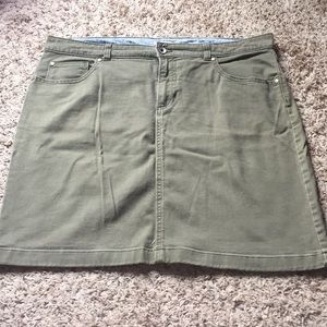 Izod- brand new, army green, jean skirt.
